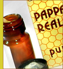 pappa reale valle del simeri - la più naturale che ci sia. Clicca qui per acquistarla direttamente on-line. E' un prodotto artigianale, non sempre disponibile.